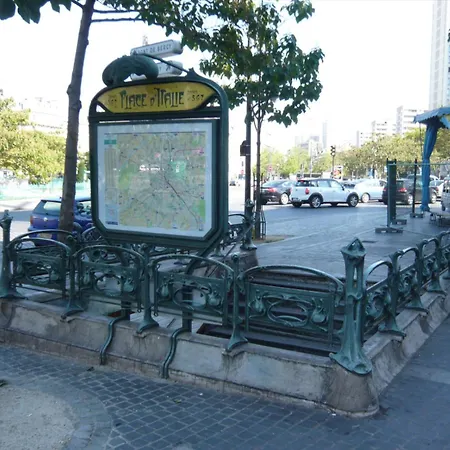 Charming Parisian Parigi